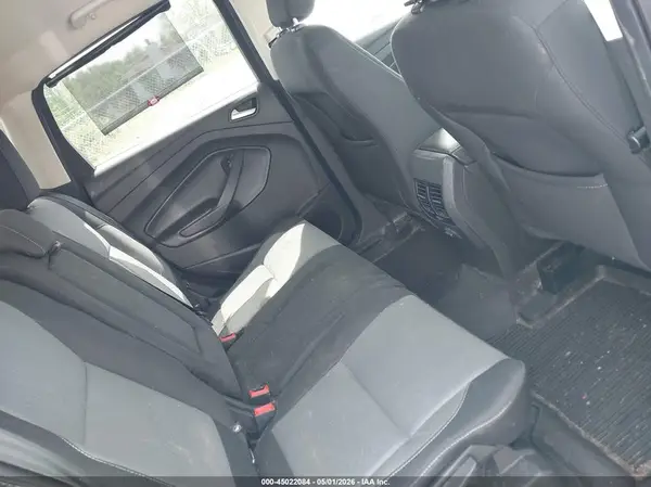 1FMCU9GD5JUD48672 2018 FORD ESCAPE - Image 8