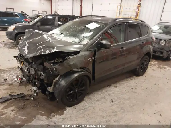 1FMCU9GD5JUD49790 2018 FORD ESCAPE - Image 2