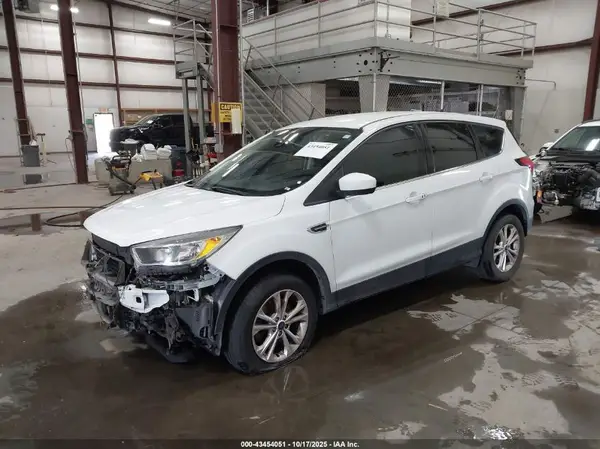 1FMCU9GD5KUA03286 2019 FORD ESCAPE - Image 2
