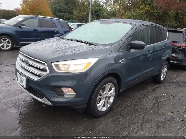 1FMCU9GD5KUA28687 2019 FORD ESCAPE - Image 2