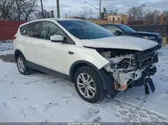 1FMCU9GD5KUA33744 2019 FORD ESCAPE