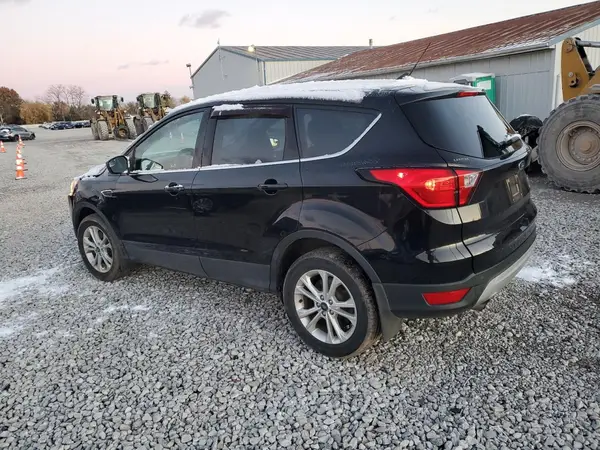 1FMCU9GD5KUA45635 2019 FORD ESCAPE - Image 2