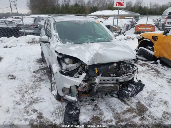 1FMCU9GD5KUA47773 2019 FORD ESCAPE - Image 1