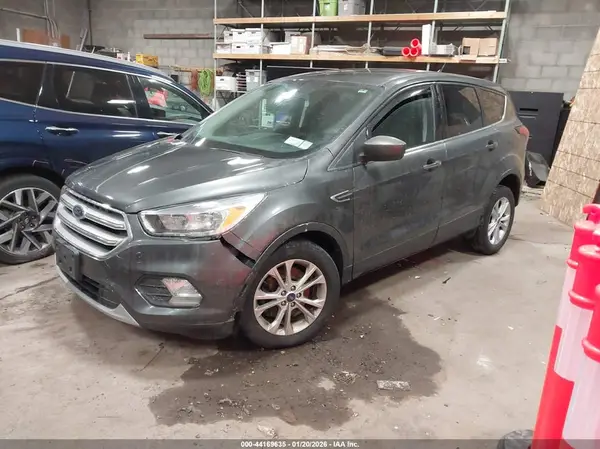 1FMCU9GD5KUA60300 2019 FORD ESCAPE - Image 2