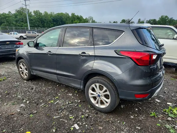1FMCU9GD5KUB25291 2019 FORD ESCAPE - Image 2