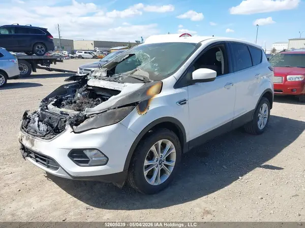 1FMCU9GD5KUB39899 2019 FORD ESCAPE - Image 2