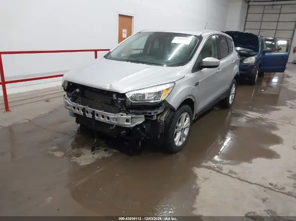 1FMCU9GD5KUB43144 2019 FORD ESCAPE - Image 2