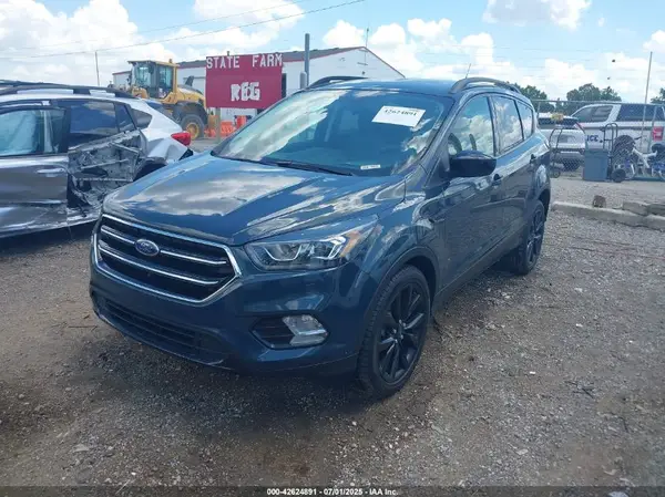 1FMCU9GD5KUB53415 2019 FORD ESCAPE - Image 2