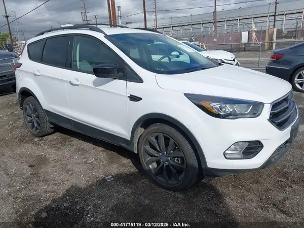 1FMCU9GD5KUB62115 2019 FORD ESCAPE - Image 1