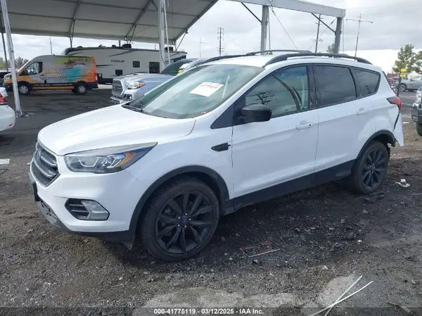 1FMCU9GD5KUB62115 2019 FORD ESCAPE - Image 2