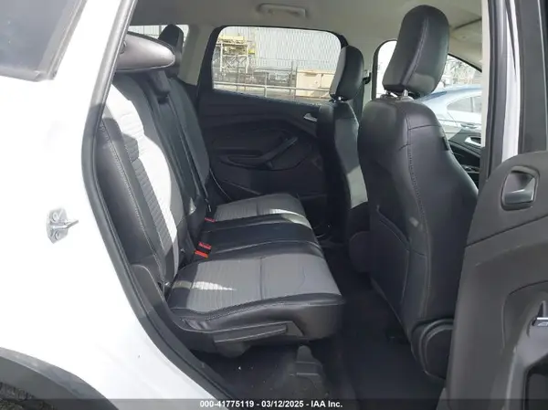 1FMCU9GD5KUB62115 2019 FORD ESCAPE - Image 8