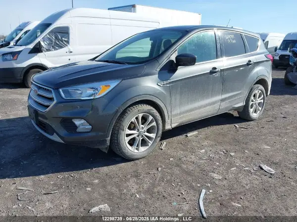 1FMCU9GD5KUB69470 2019 FORD ESCAPE - Image 2