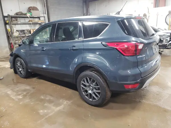 1FMCU9GD5KUB74023 2019 FORD ESCAPE - Image 2