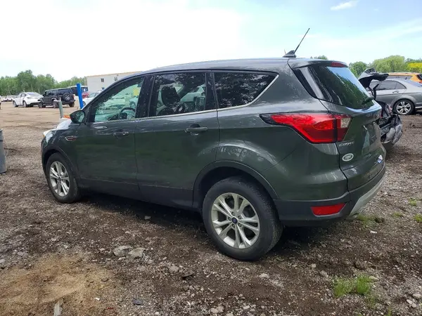 1FMCU9GD5KUB87323 2019 FORD ESCAPE - Image 2