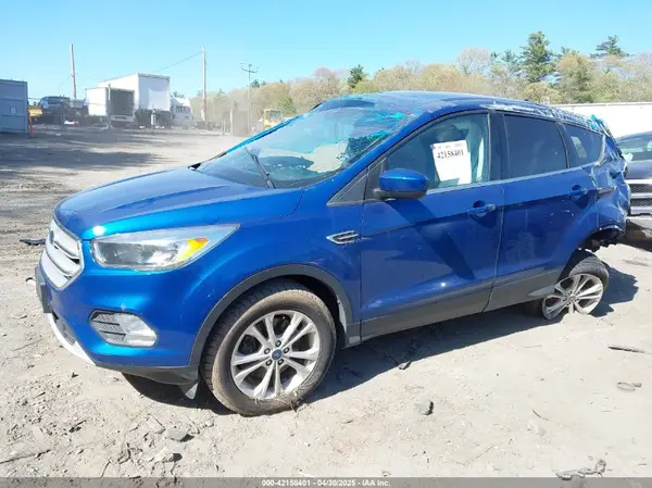 1FMCU9GD5KUC17470 2019 FORD ESCAPE - Image 2