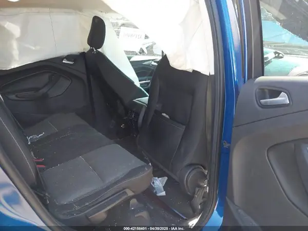 1FMCU9GD5KUC17470 2019 FORD ESCAPE - Image 8