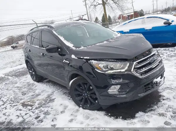 1FMCU9GD5KUC24046 2019 FORD ESCAPE - Image 1