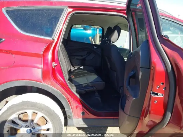 1FMCU9GD5KUC51358 2019 FORD ESCAPE - Image 8
