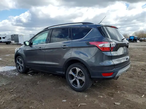 1FMCU9GD6HUA47144 2017 FORD ESCAPE - Image 2