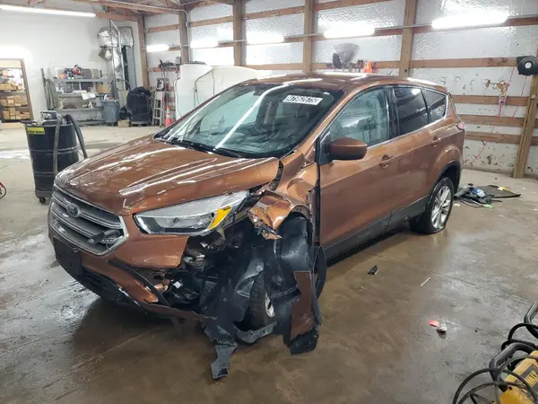 1FMCU9GD6HUA61433 2017 FORD ESCAPE - Image 1