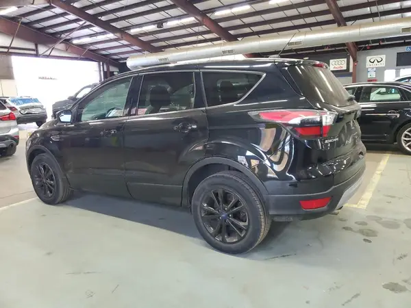 1FMCU9GD6HUA73873 2017 FORD ESCAPE - Image 2
