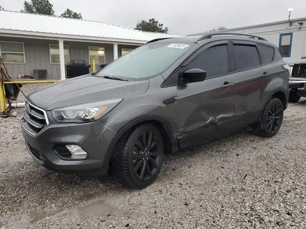 1FMCU9GD6HUA75607 2017 FORD ESCAPE - Image 1