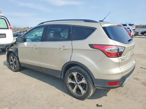 1FMCU9GD6HUA76675 2017 FORD ESCAPE - Image 2