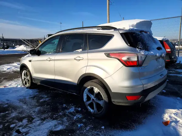 1FMCU9GD6HUA78135 2017 FORD ESCAPE - Image 2