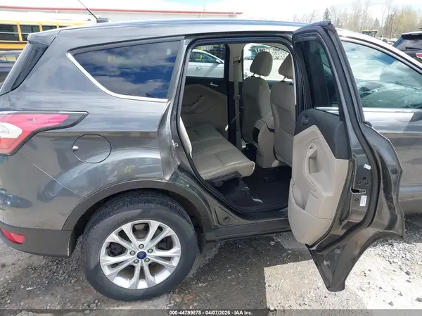 1FMCU9GD6HUB03230 2017 FORD ESCAPE - Image 8