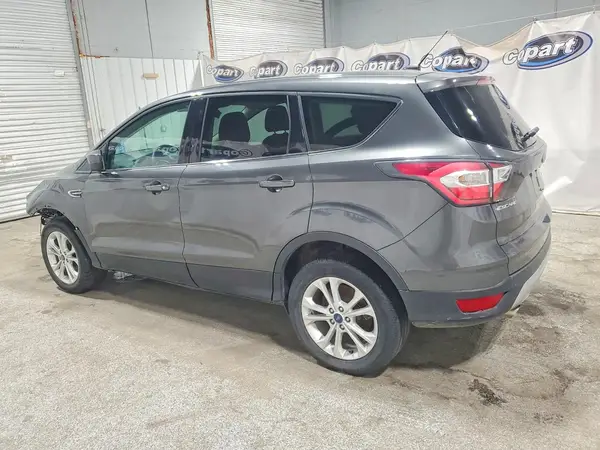 1FMCU9GD6HUB08749 2017 FORD ESCAPE - Image 2