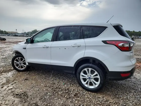 1FMCU9GD6HUB37216 2017 FORD ESCAPE - Image 2