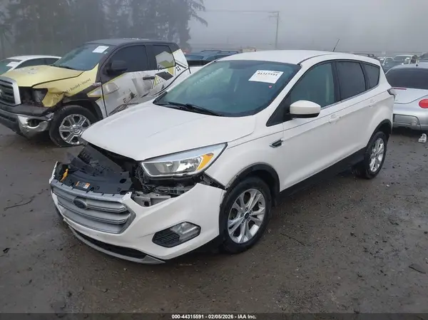 1FMCU9GD6HUB40116 2017 FORD ESCAPE - Image 2