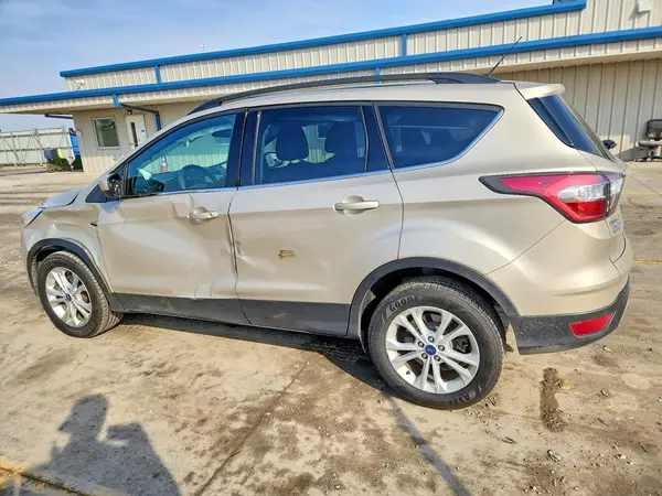 1FMCU9GD6HUB52685 2017 FORD ESCAPE - Image 2