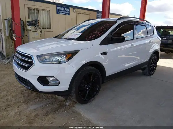 1FMCU9GD6HUB77327 2017 FORD ESCAPE - Image 2
