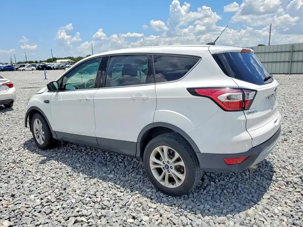 1FMCU9GD6HUB93785 2017 FORD ESCAPE - Image 2