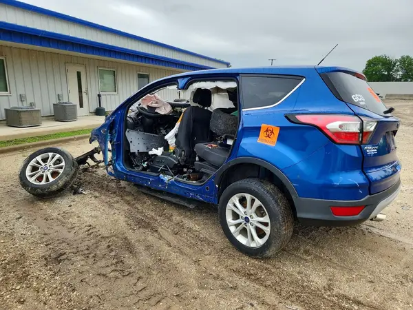 1FMCU9GD6HUC00136 2017 FORD ESCAPE - Image 2