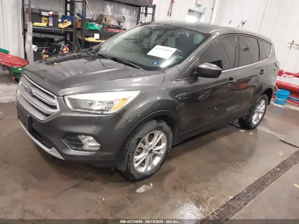 1FMCU9GD6HUC10553 2017 FORD ESCAPE - Image 2