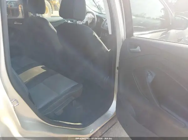 1FMCU9GD6HUC21648 2017 FORD ESCAPE - Image 8