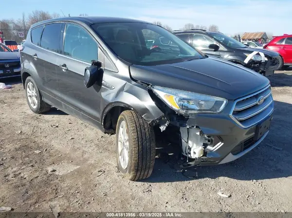 1FMCU9GD6HUC39311 2017 FORD ESCAPE - Image 1