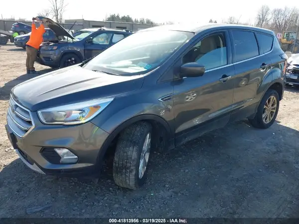 1FMCU9GD6HUC39311 2017 FORD ESCAPE - Image 2
