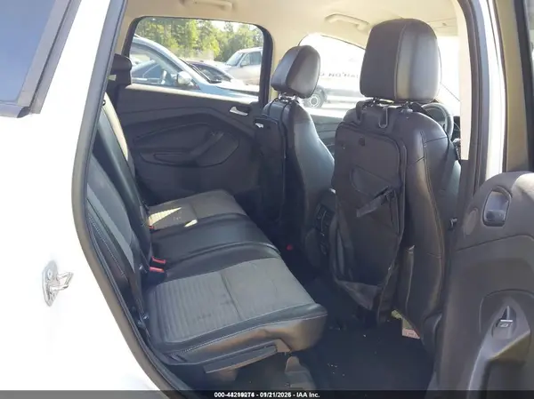 1FMCU9GD6HUC41673 2017 FORD ESCAPE - Image 8