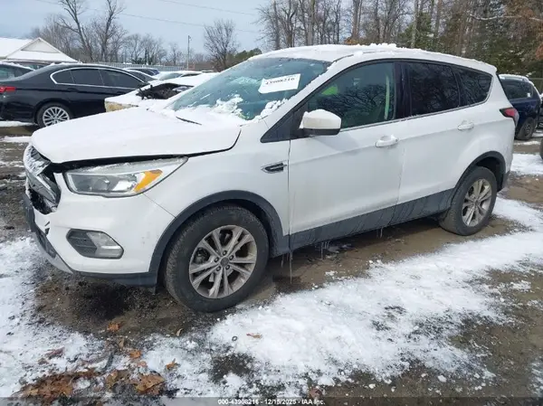 1FMCU9GD6HUC44377 2017 FORD ESCAPE - Image 2