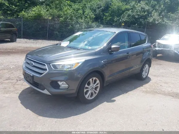 1FMCU9GD6HUC58019 2017 FORD ESCAPE - Image 2