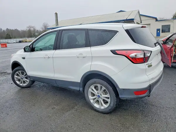 1FMCU9GD6HUC58974 2017 FORD ESCAPE - Image 2