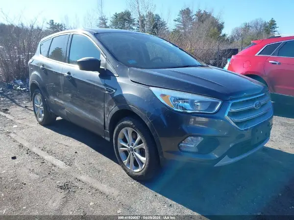 1FMCU9GD6HUC70333 2017 FORD ESCAPE - Image 1