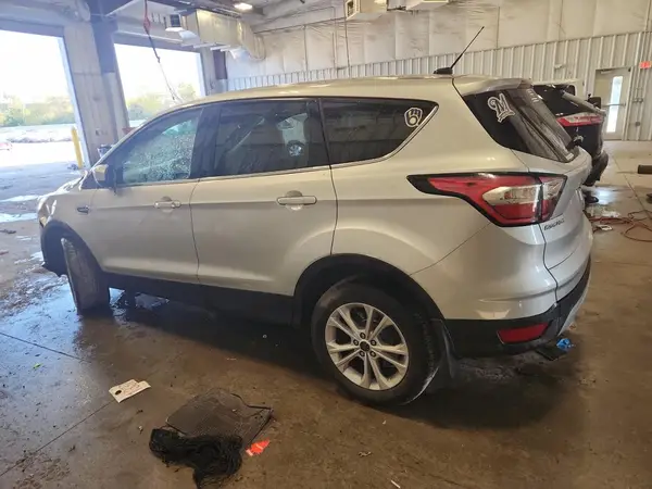 1FMCU9GD6HUC75077 2017 FORD ESCAPE - Image 2