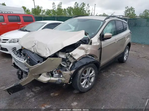 1FMCU9GD6HUC85737 2017 FORD ESCAPE - Image 2