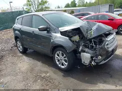1FMCU9GD6HUD14301 2017 FORD ESCAPE