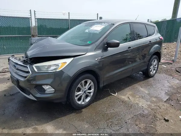 1FMCU9GD6HUD14301 2017 FORD ESCAPE - Image 2