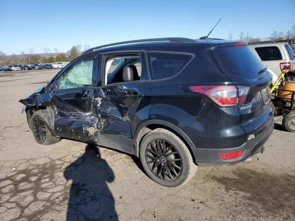 1FMCU9GD6HUD55852 2017 FORD ESCAPE - Image 2